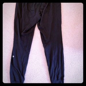 Lululemon joggers size 6
